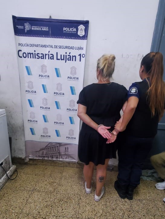 Persecución Y Captura Tras Robar En Comercio Céntrico Noticias De Luján Bisemanario El Civismo 