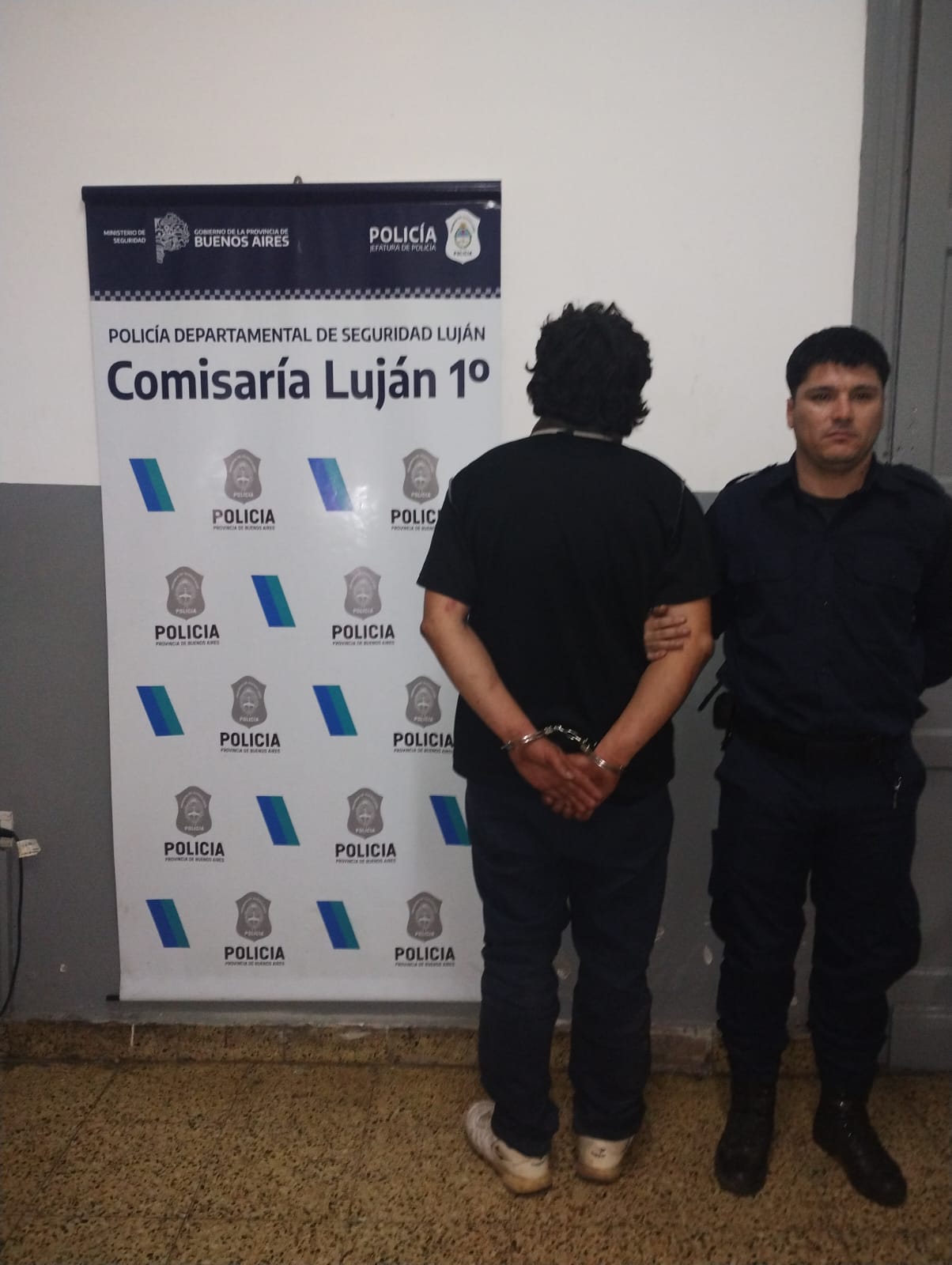 Conductor Ebrio Colisionó Con Museo Del Transporte Noticias De Luján Bisemanario El Civismo 1140