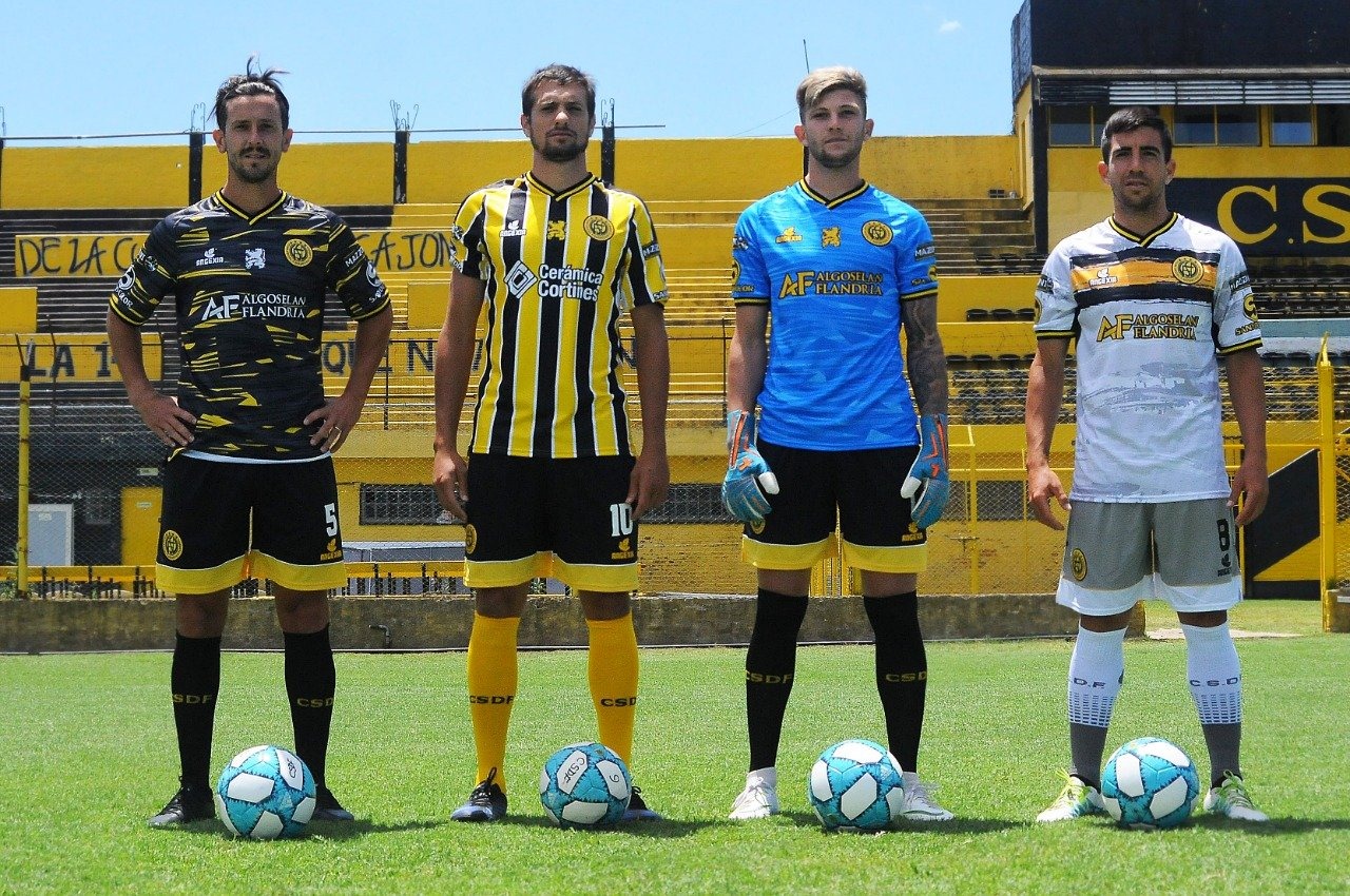 Las nuevas camisetas de Flandria - [Noticias de Luján] - Bisemanario El  Civismo